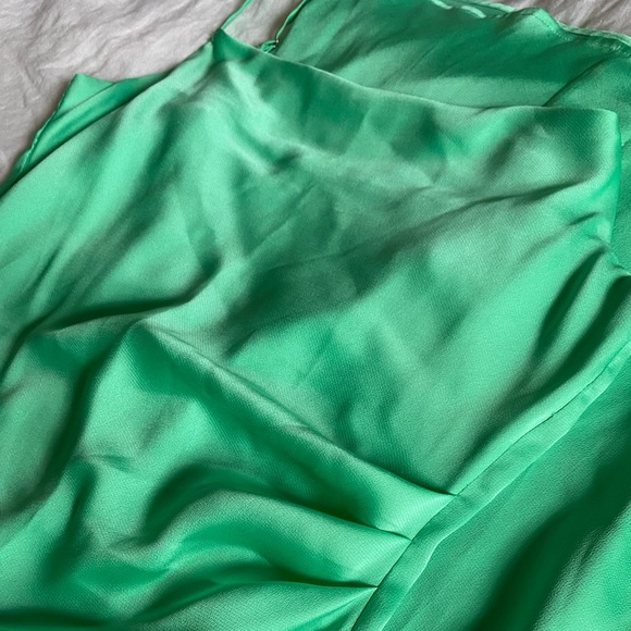 Silky Green slip dress - Picture 6 of 8